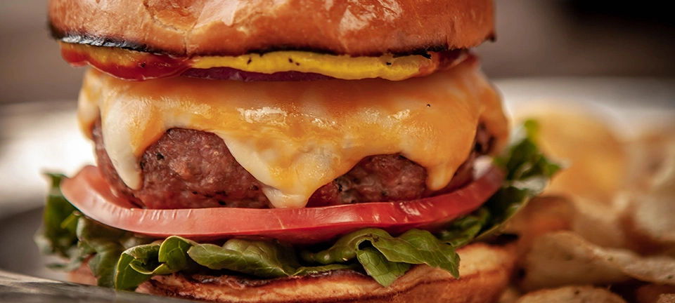 /images/news/Weber_Smashed_Cheese_Burger-dc3e204d58.lg.webp